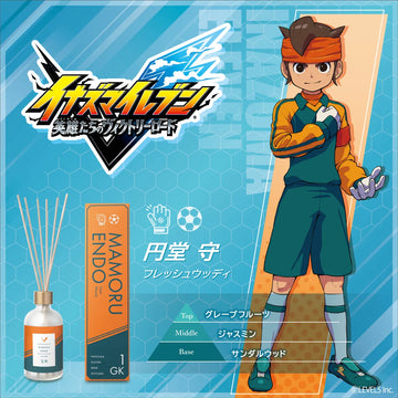 イナズマイレブン英雄たちのヴィクトリーロードの円堂守をモチーフにしたルームディフューザー。キャラクターのイラストと商品写真、パッケージ写真。香りの名前「フレッシュウッド」。香りのピラミッドは、TOP：グレープフルーツ、MIDDLE：ジャスミン、BASE：サンダルウッド。